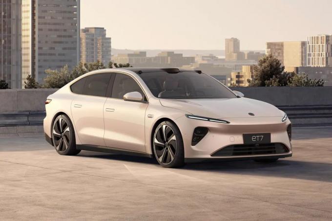 Nio Et7 quattro porte e cinque posti auto di lusso nuova energia 0
