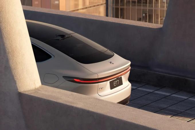 Nio Et7 quattro porte e cinque posti auto di lusso nuova energia 3