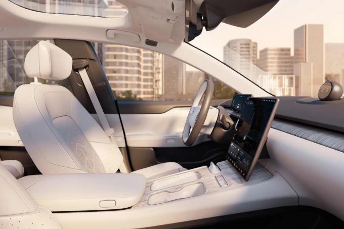 Nio Et7 quattro porte e cinque posti auto di lusso nuova energia 4